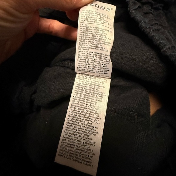 Athleta Black Drawstring Shorts - Picture 3 of 6